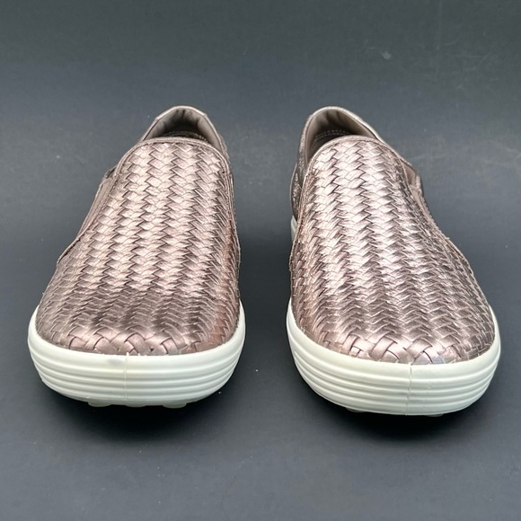 ECCO Soft 7 Slip-On Leather Bronze Sneakers Women's Size 9 US - Picture 4 of 13